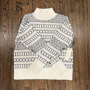 Patterned White and Black Sweater